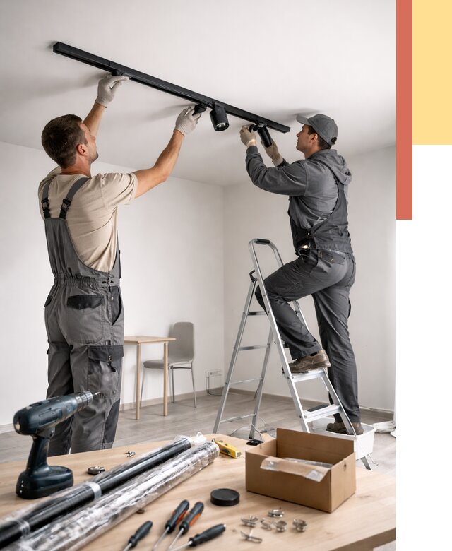 Установка трековых светильников в натяжной потолок в Лангепасе от 4242 руб. | ОТДЕЛОЧНИК-Лнг